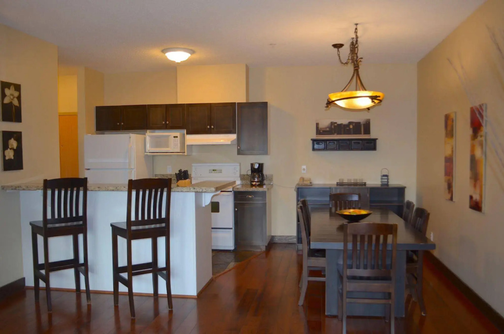 Sunset Resorts Canmore and Spa - фото 15