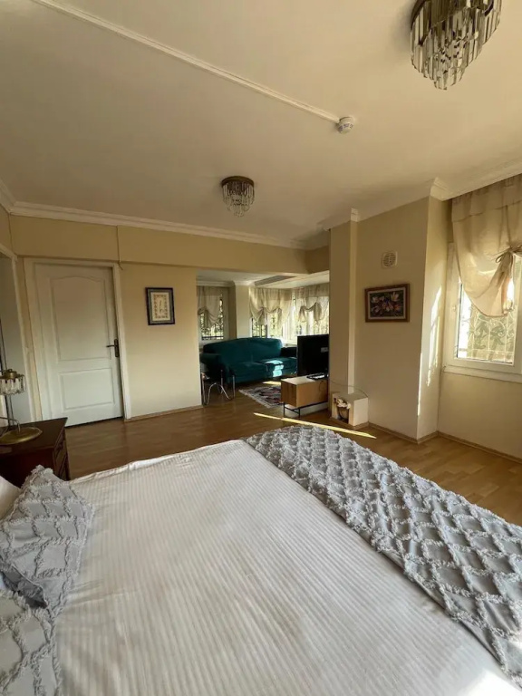 Comfort room