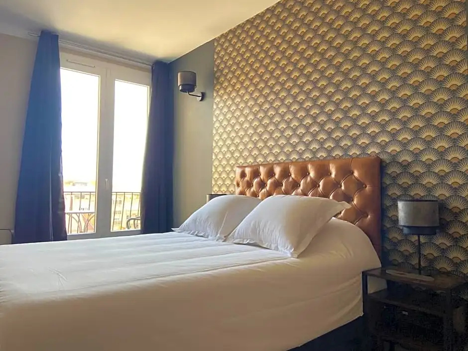 Standard room with balcony