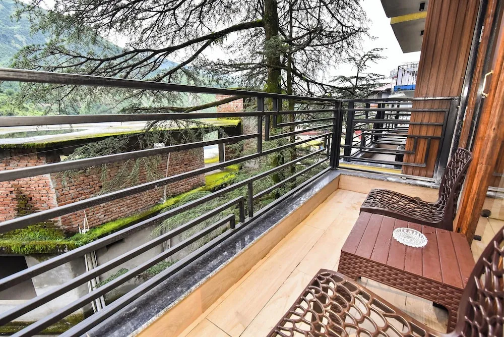 LA Riqueza Koala Inn Mcleod Ganj - Near to Dalai Lama Temple & Mall Road