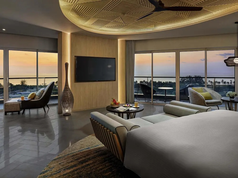 Privilege Double Suite with balcony and with ocean view (full double bed)
