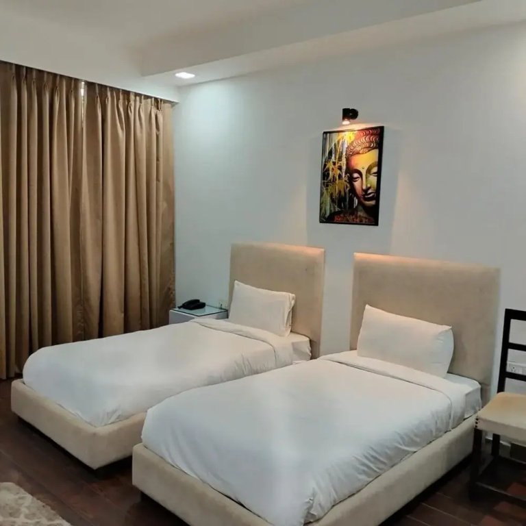 Comfort room