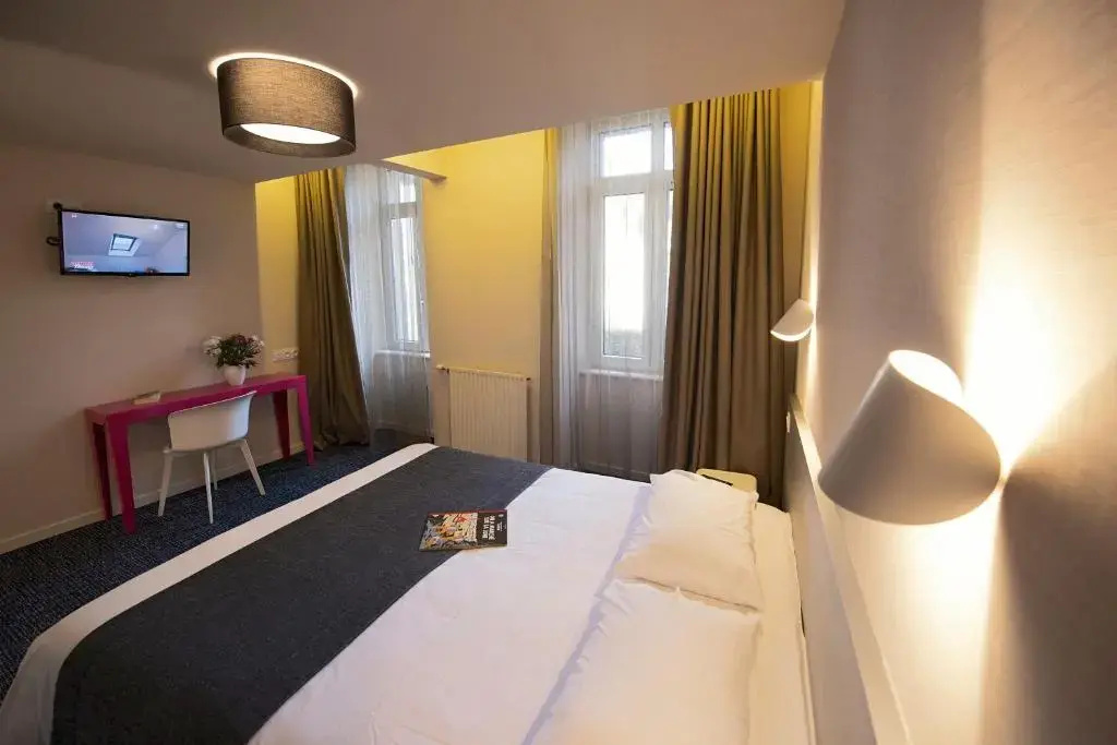 Comfort room