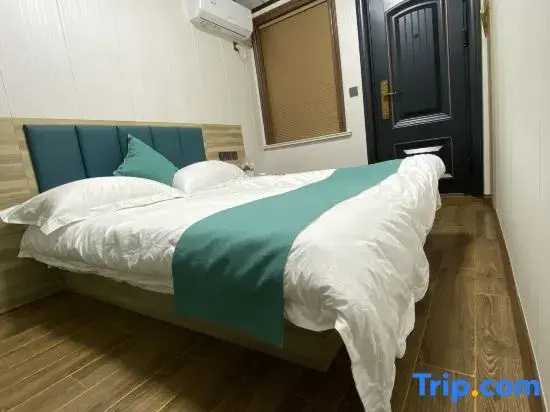 Economy Double room (full double bed)