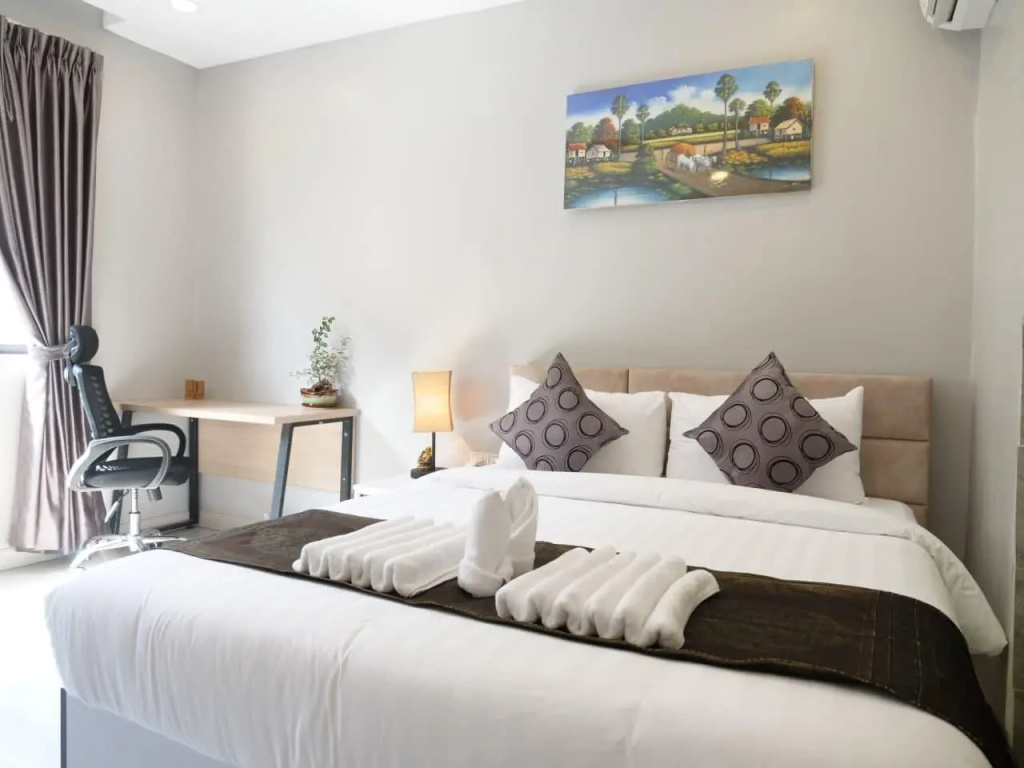 Superior Double room (full double bed)