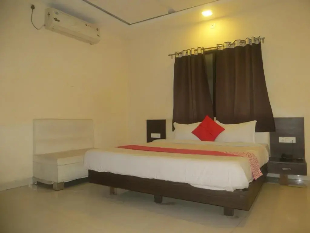Economy Double room (full double bed)