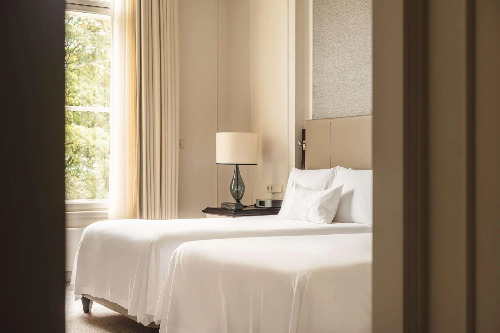 Premier Twin room (twin beds)