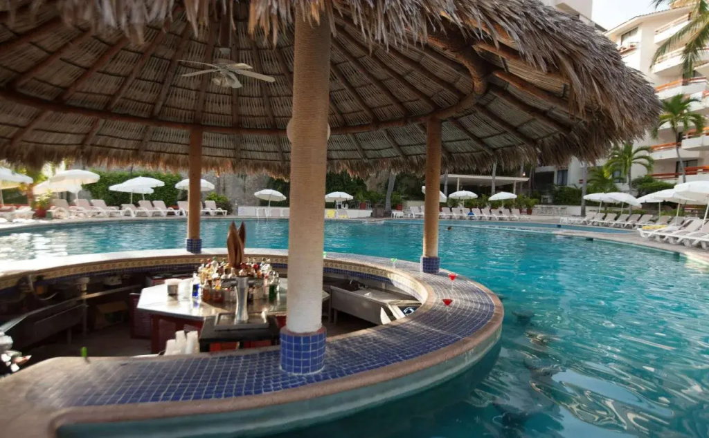 Beach & Waterfront