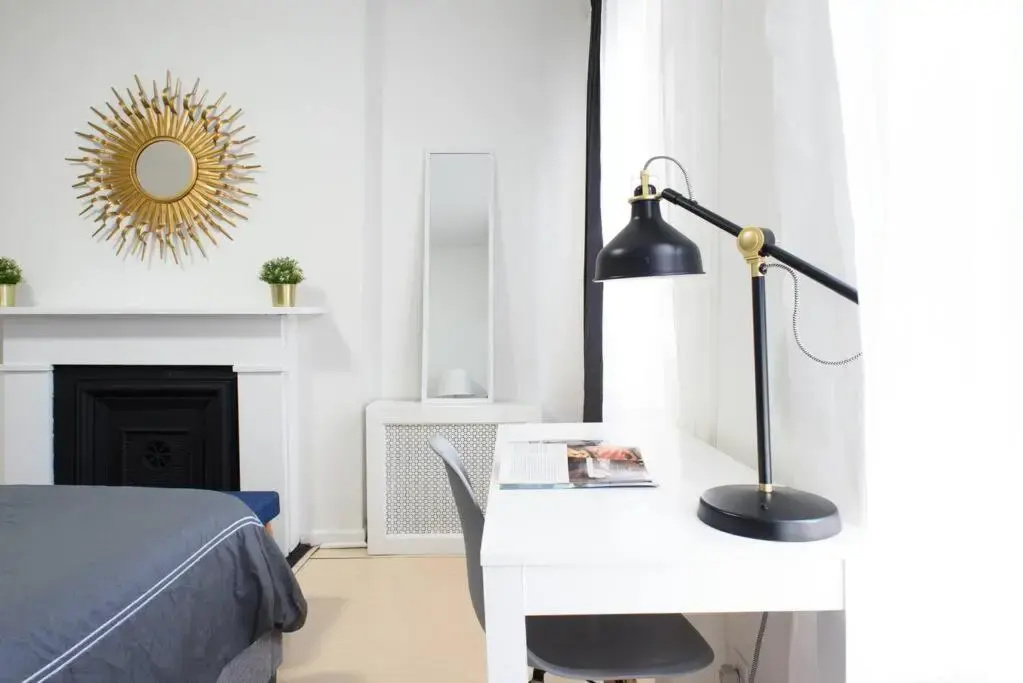 1571-5n 2Br Prime Upper East Central Park 10 Min