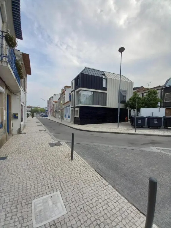 Casa Aveiro Modern House