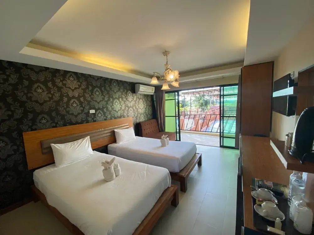 1 Bedroom Standard Triple room with balcony