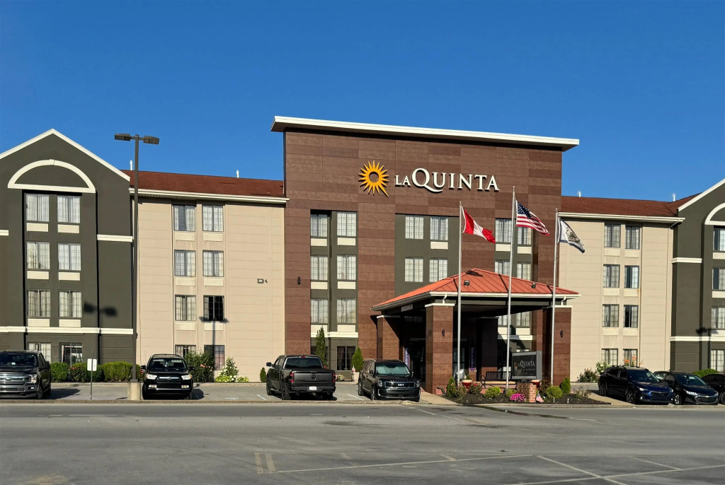 La Quinta Inn & Suites Summersville / New River National Park