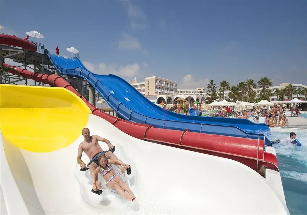 Louis Phaethon Beach Club - фото 34