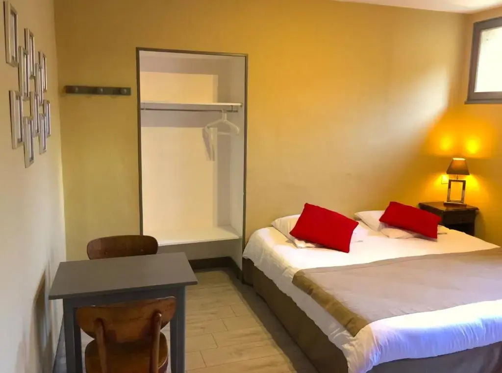 Superior Double room (full double bed)