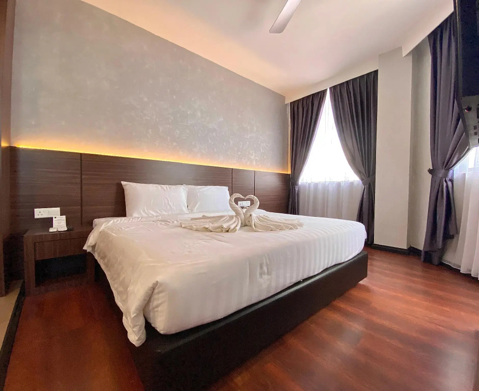 Superior Double room (full double bed)