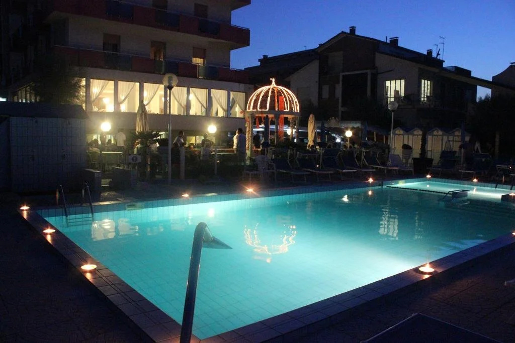 Hotel photo 8