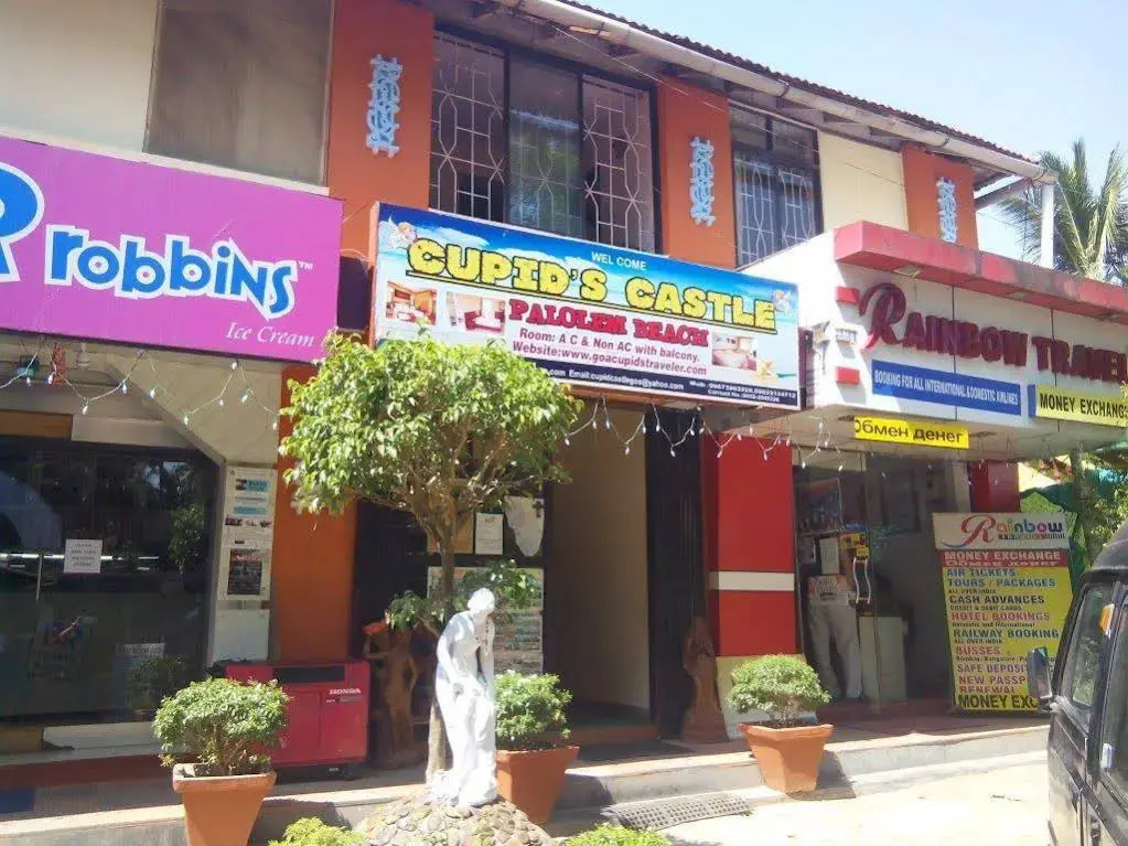Cupid's Castle Resort