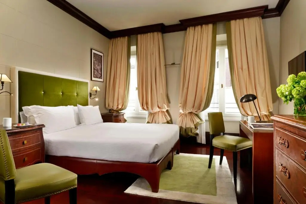 Superior Double room (full double bed)