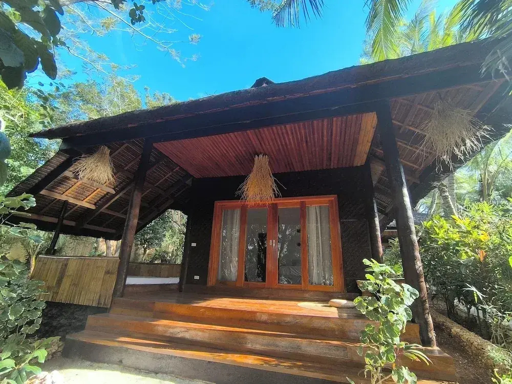 U Story Resort