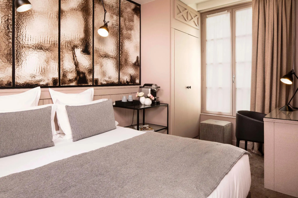 Superior Double room (full double bed)
