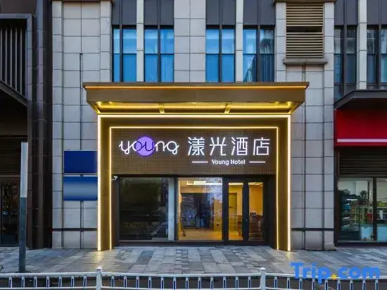 Young Hotel