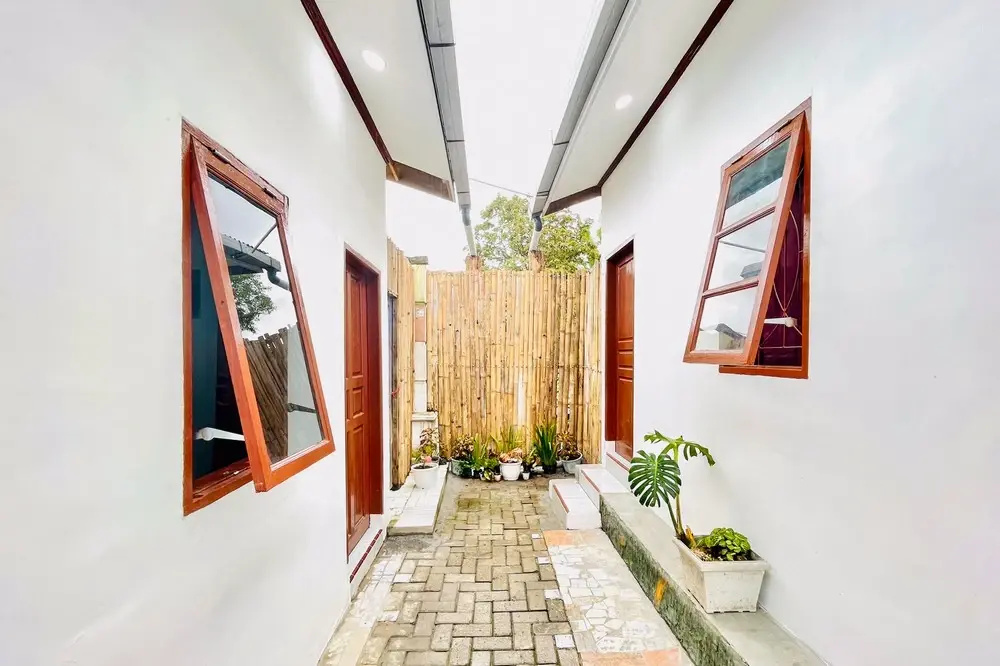 RedDoorz @ Hardi Homestay near Funland Berastagi