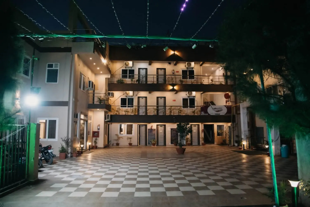 Hotel photo 11