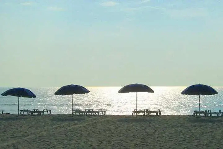 Beach & Waterfront