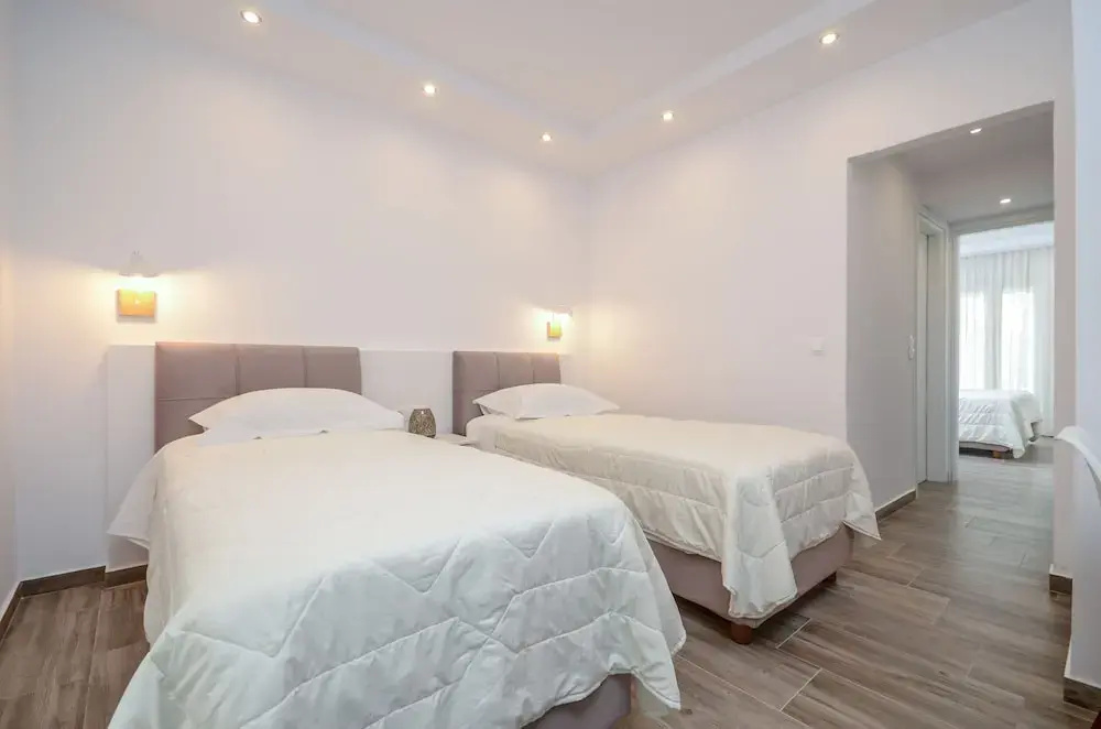 2 Bedrooms Superior Apartment beachfront