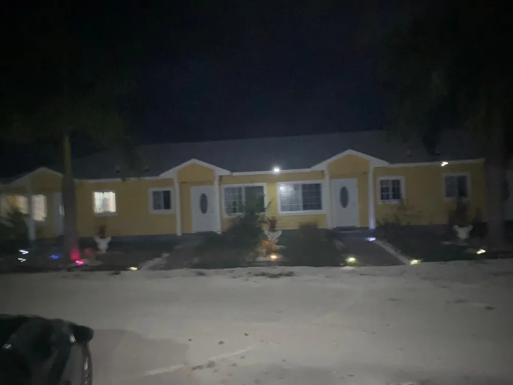 Country Cove Inn
