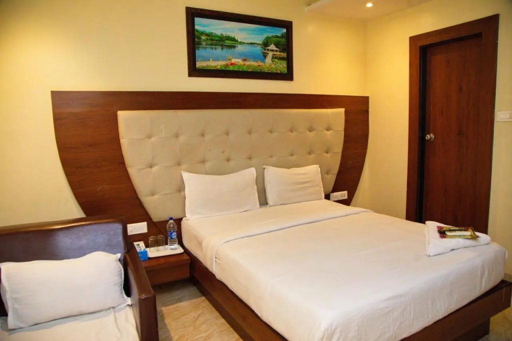 Hotel photo 11