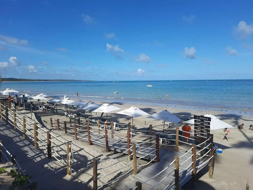 Beach & Waterfront
