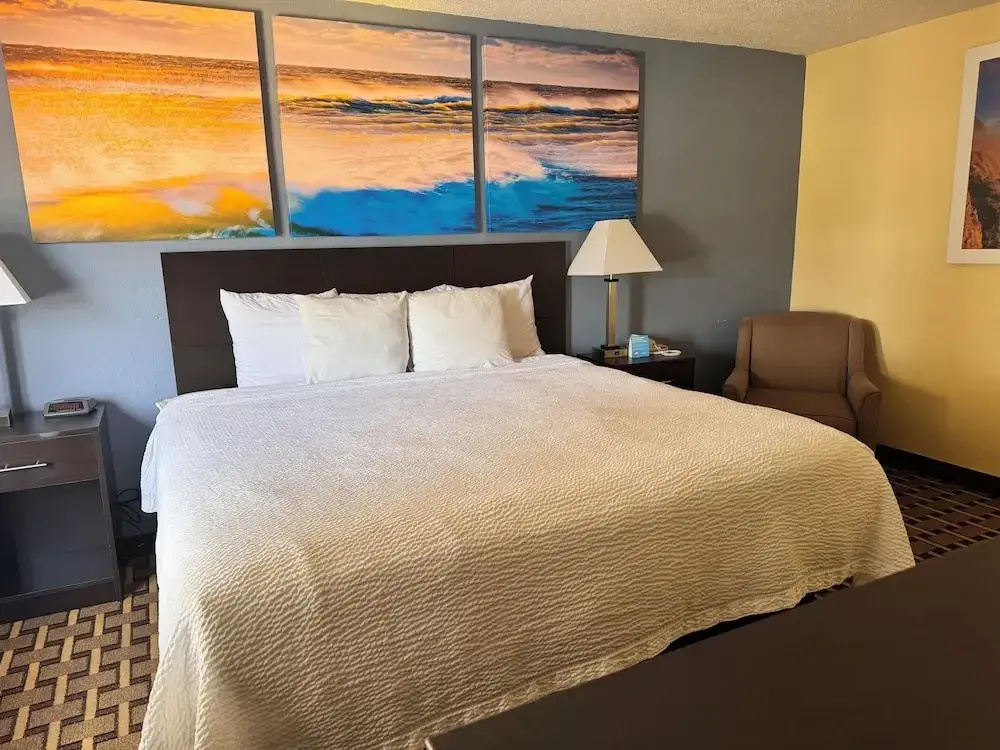 1 Bedroom Double Suite (full double bed)