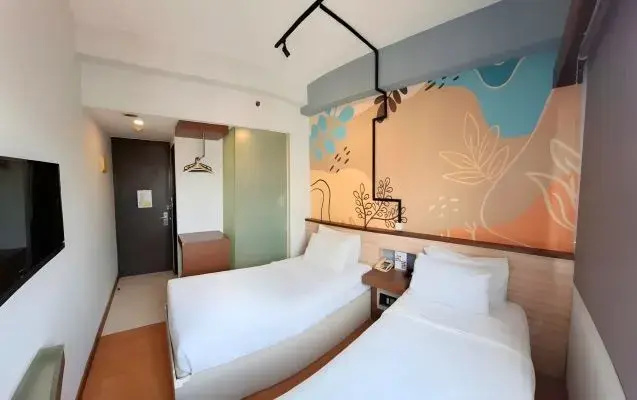 Standard Double room (twin beds)
