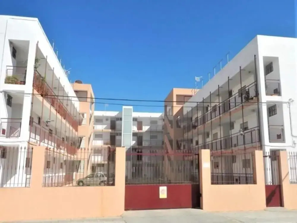 Belvilla by OYO Beachfront Apartment
