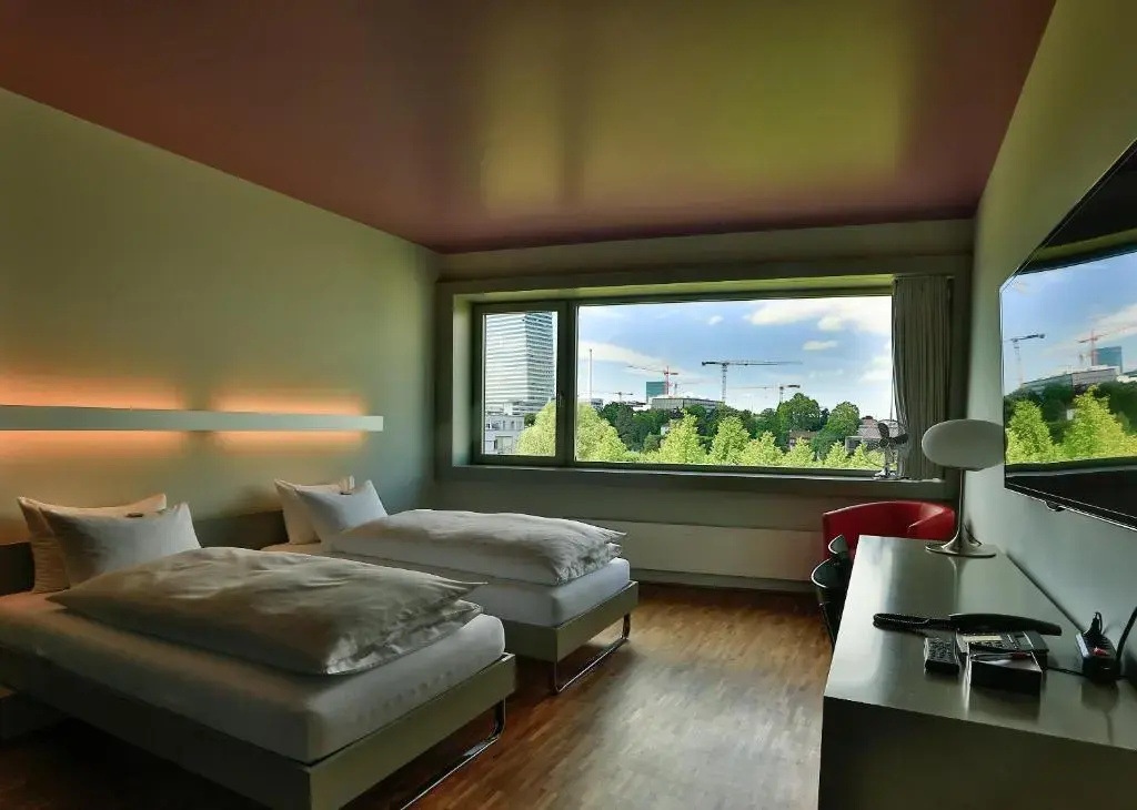 Standard Double room with river view (full double bed)