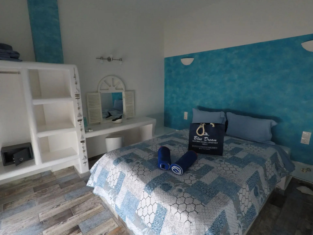 Blue Dream Santorini - Chambres