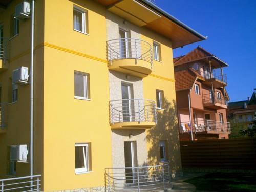 1000 Home Apartments