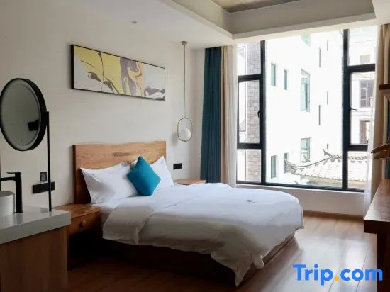 2 Bedrooms Family Suite