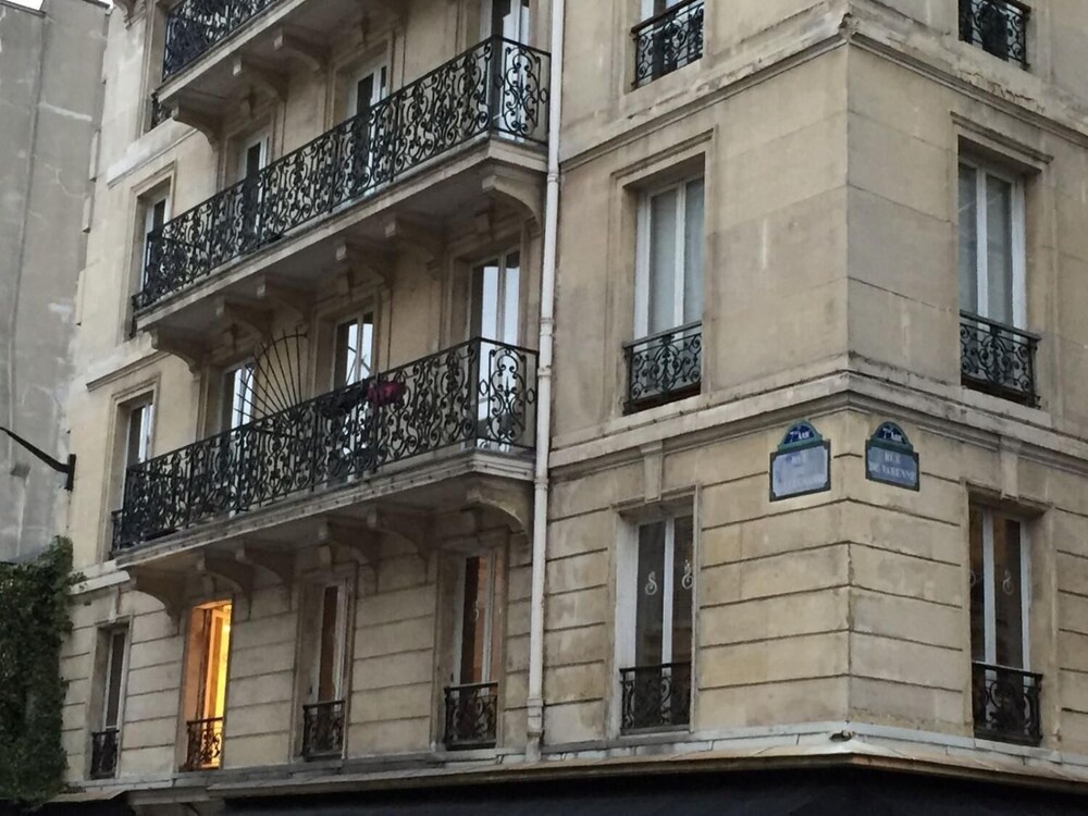 Voir la photo 1 — Bellechasse Suite Apartment