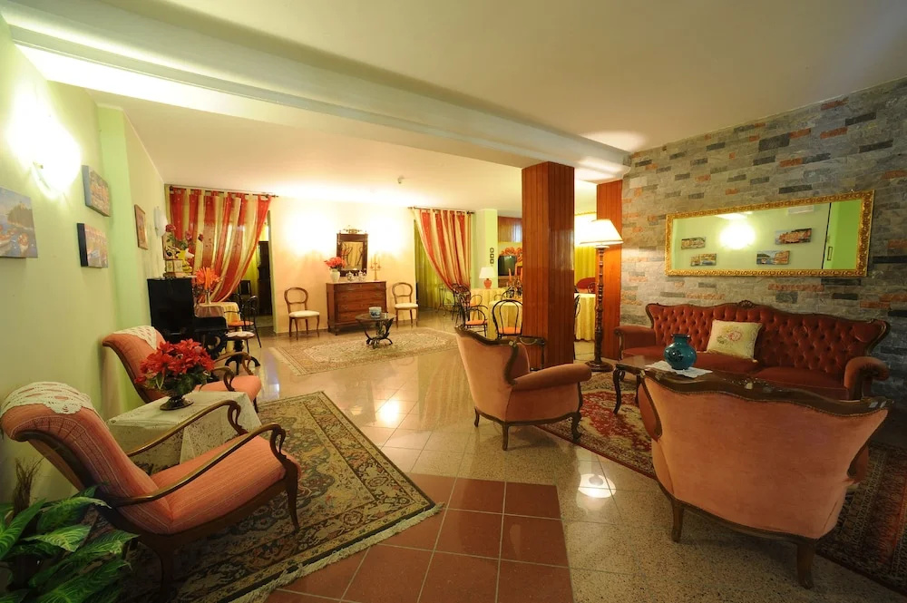 Hotel photo 19