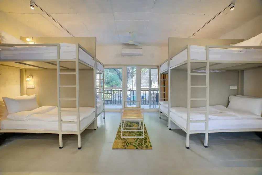Bed in Dorm with balcony