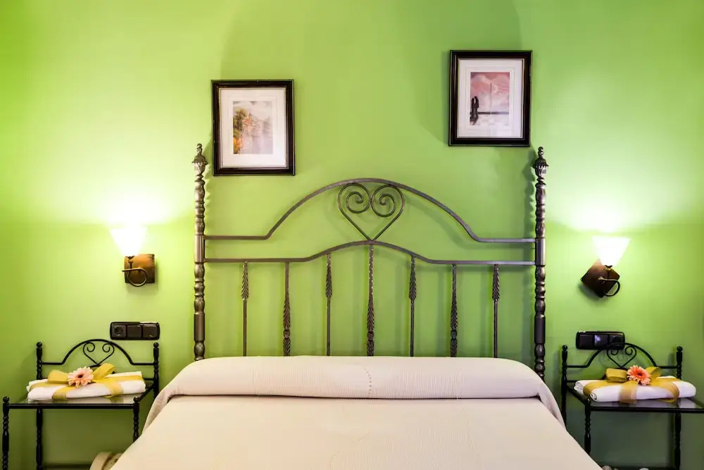 Cafe Bar Hotel Jefi - Chambres