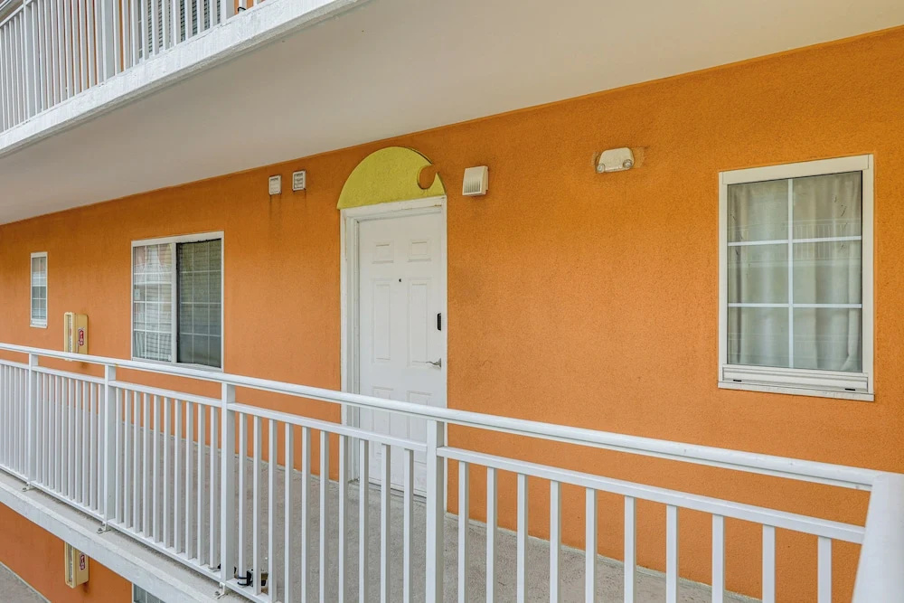 High Walkability, Pool Access! Ocean City Condo