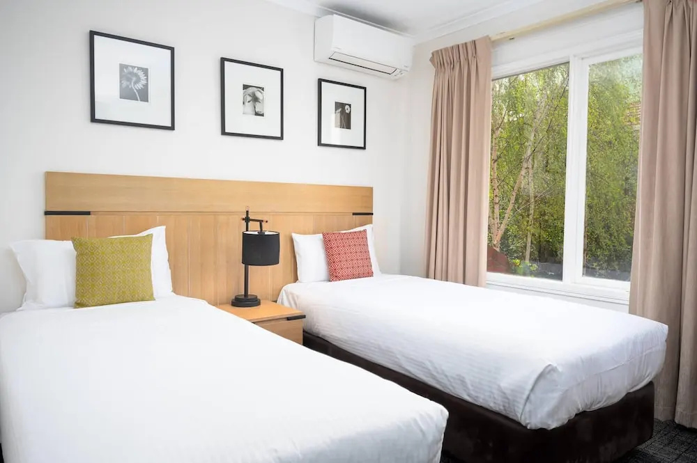 MainStay Suites Kew - Chambres
