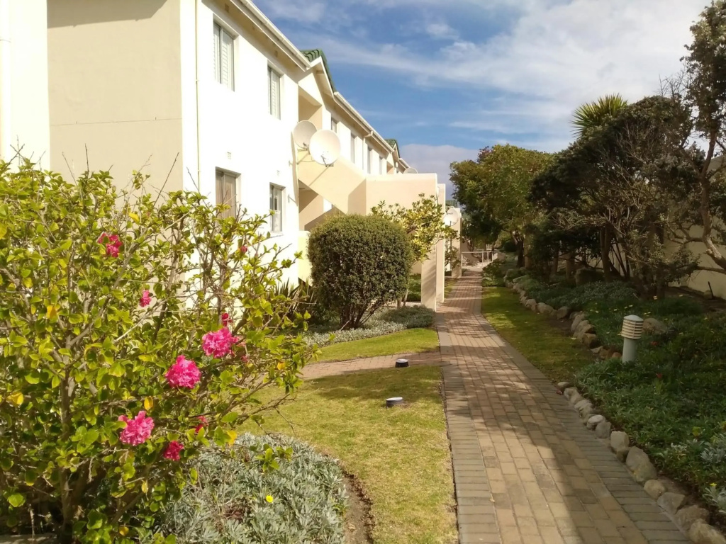 67 Whale Rock Estate, Hermanus