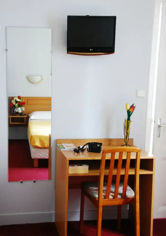 Superior Double room (full double bed)