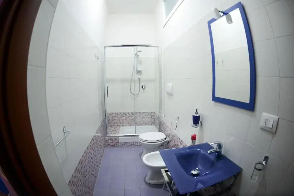 Economy room