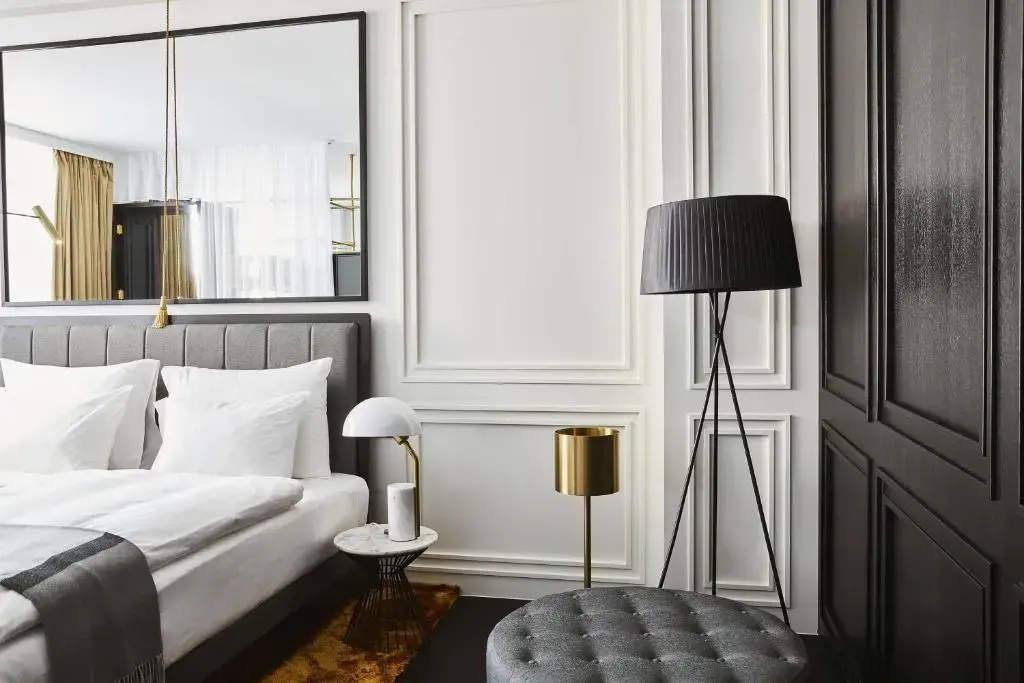 Executive Double Suite (full double bed)