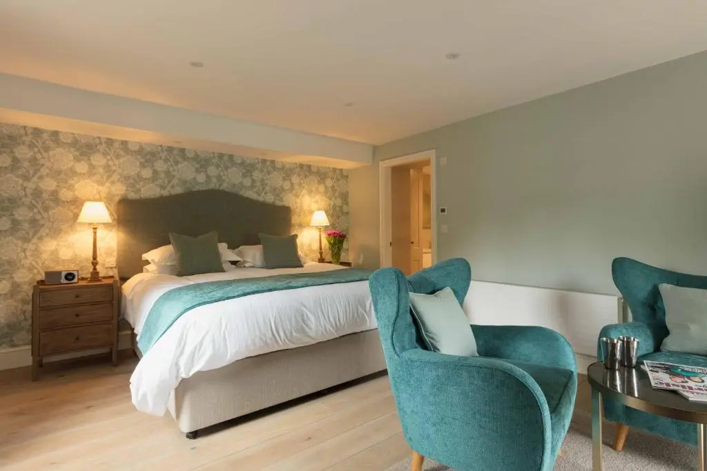 1 Bedroom Suite